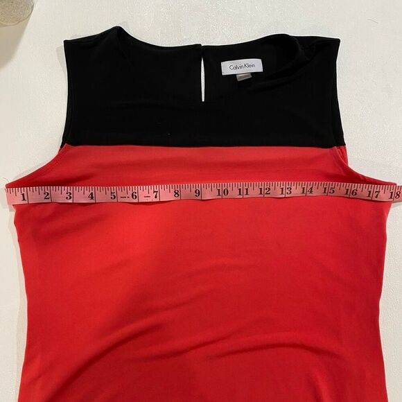 Calvin Klein Sleeveless Red Black Colorblock Top Gold Zipper Size S - Picture 4 of 6